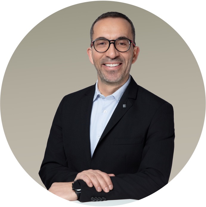 photo de José-Miguel OLASO